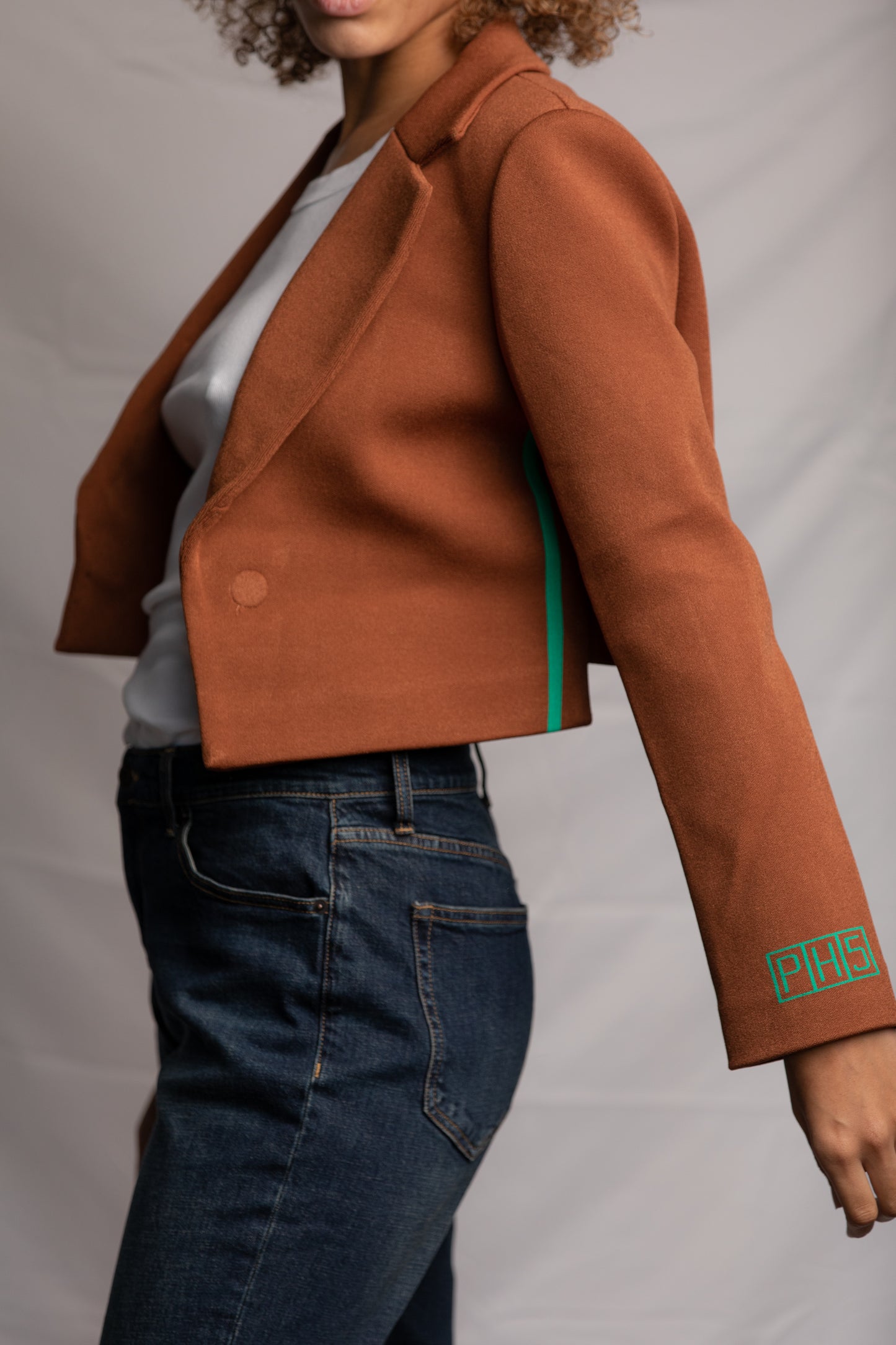 Isabella Cropped Brown Blazer