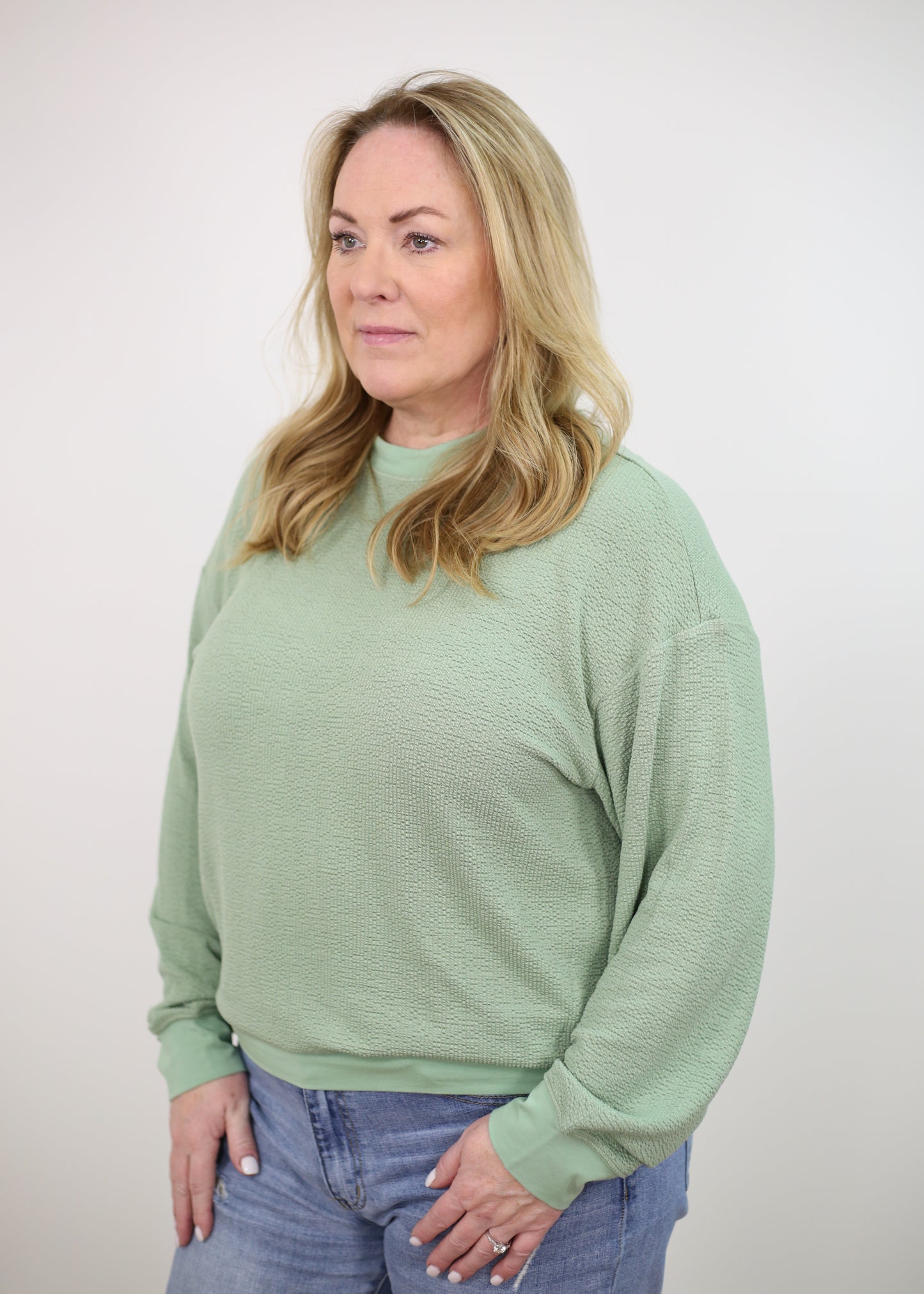 Bounce Knit Unwind Pullover
