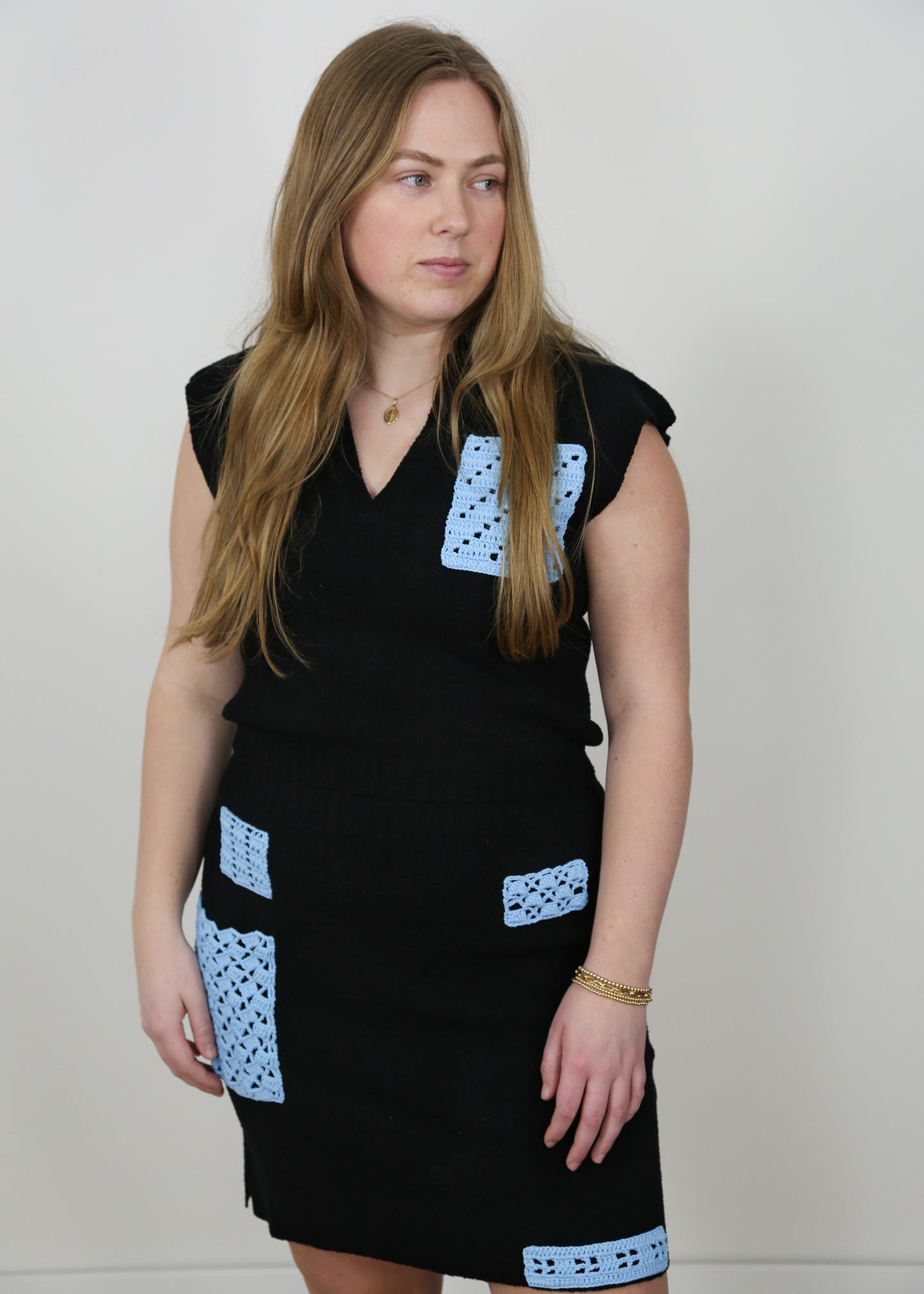 Dan Loop Yarn Mini Skirt