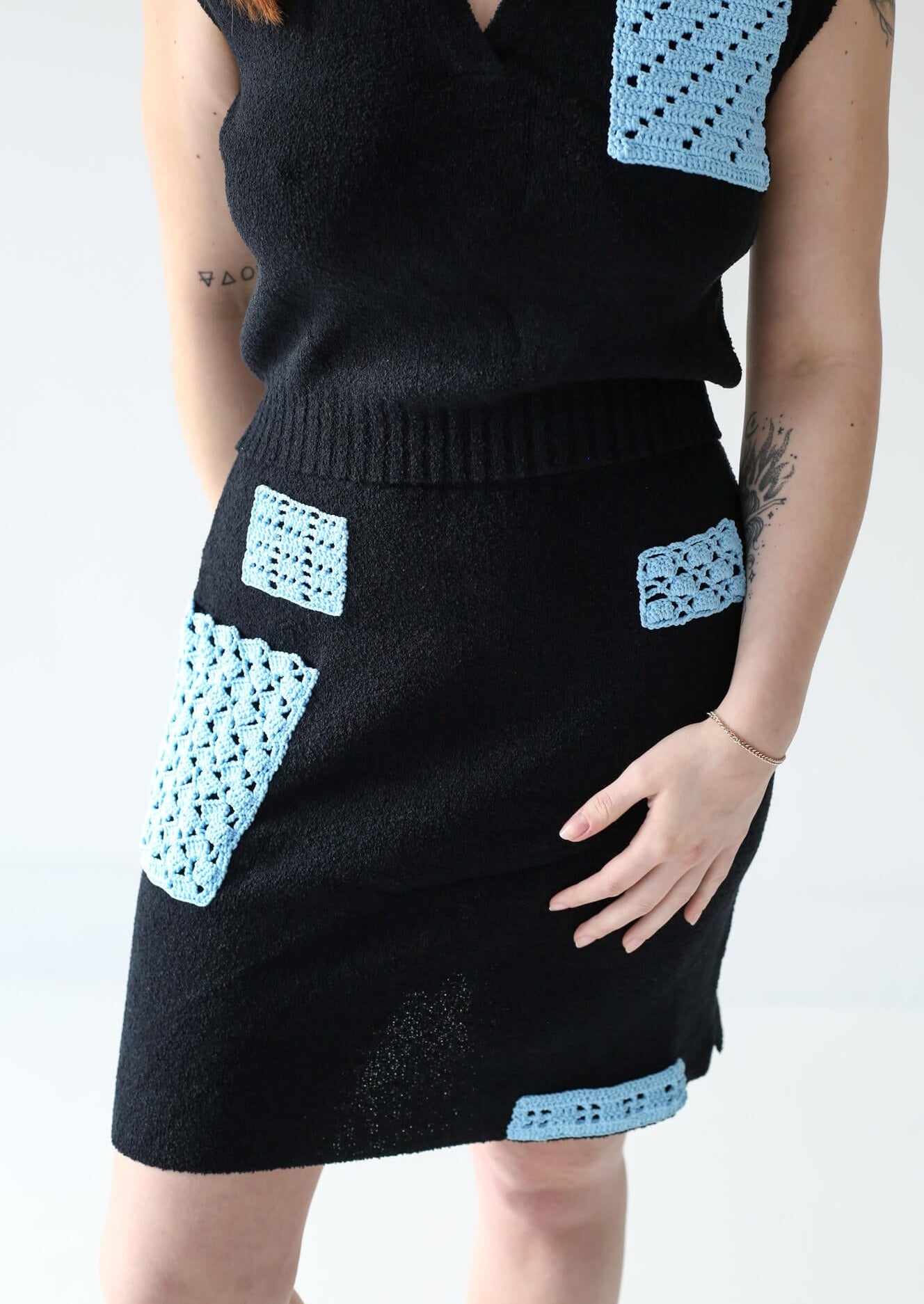 Dan Loop Yarn Mini Skirt