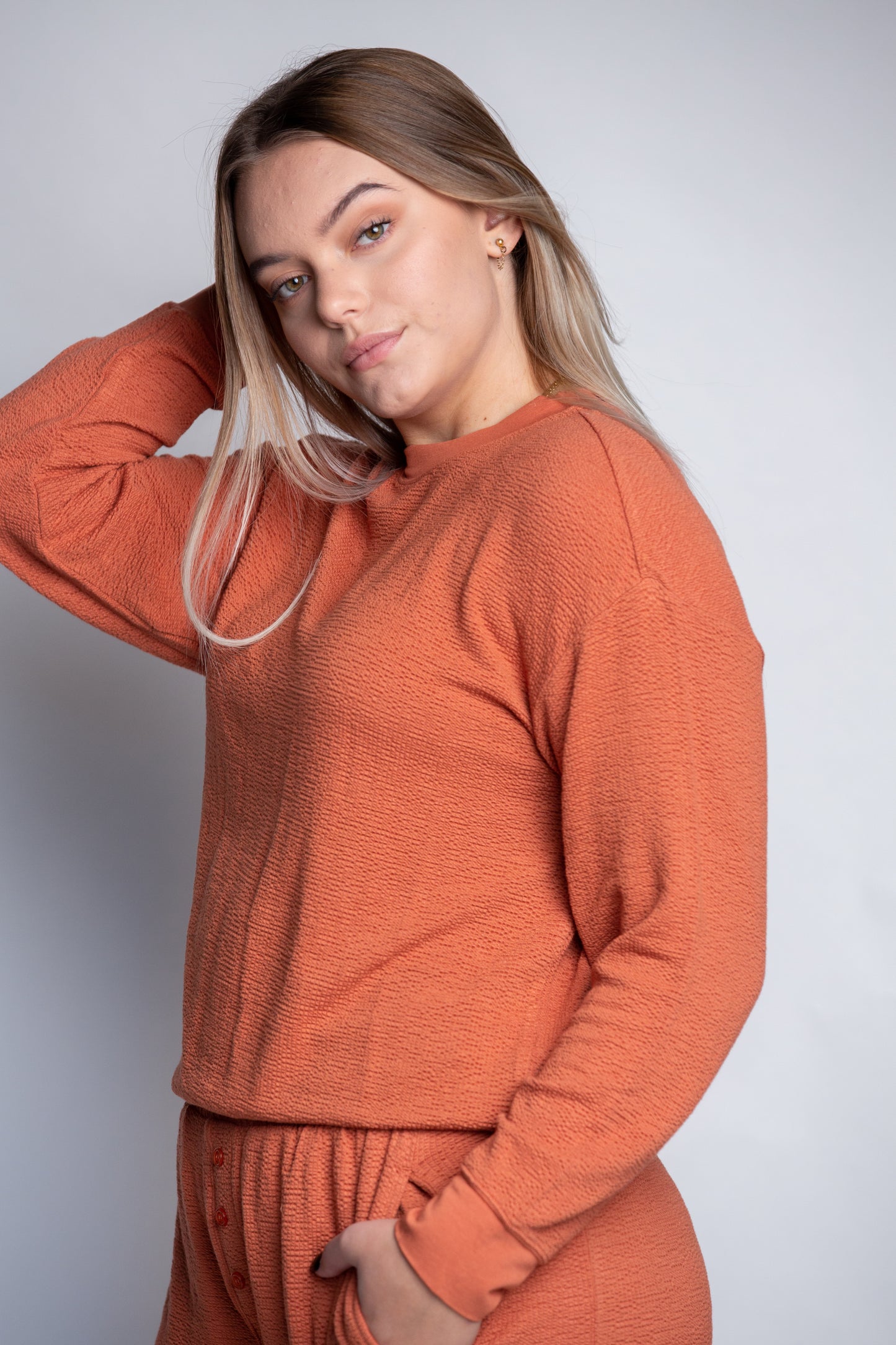 Bounce Knit Unwind Pullover